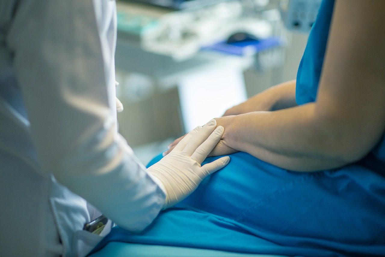 Ottobre rosa, prevenzione delle infezioni vaginali: un pilastro della salute femminile